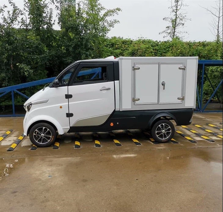 High Quality China Manufacture Mini Electric Pickup Car Truck Four Wheel Mini Electric Van For Adult